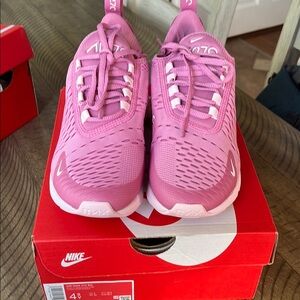 Nike Air Max Pink Sneakers